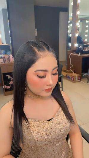 Hasil make up nya😍😍😍