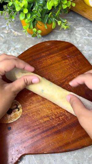 MENU MASAKAN RUMAHAN SIMPLE
“Rolade Tempe Tahu”
#Cooking #inspiration #Menumasakanrumahan #Tips #Trik #Idejualan #ummuhusna