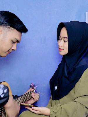 DISAAT AKU MENCINTAIMU - DADALI (Aku inginkan dirimu datang dan temui aku) Cover Lirik Ivan Sany #MyFirstVideoOnHOT+