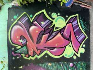 Membuat graffiti letter F