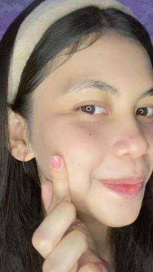 Coba deh pake ini sunscreen anti kusam🙌🏻