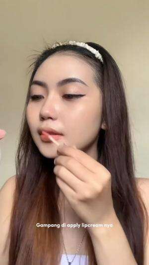 Cantik sekali warna lipstiknyaaa #lipstik #beauty #chikaaprlaa