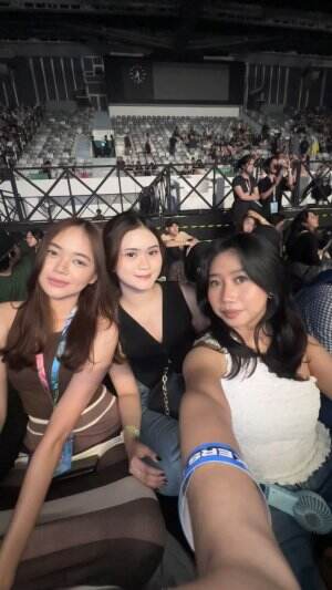 nonton konser bareng cewe akuuu