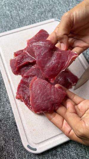 TIPS MENYIMPAN DAGING AGAR AWET BERBULAN-BULAN. BISA BUAT NYIMPAN DAGING QURBAN BESOK NIH..