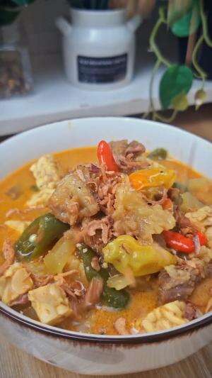 MENU MASAKAN RUMAHAN SIMPLE
“Kari Labu Siam”
#Cooking #inspiration #Menumasakanrumahan #Tips #Trik #Idejualan #ummuhusna