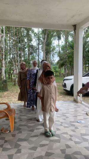 Bagi bagi thr..