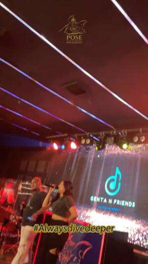 sapa tau ada yg lirik 