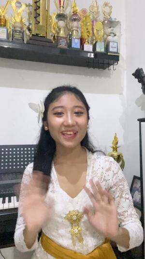 IDOL_XIV DENISA PUTRI BIRAWA 16 TAHUN KARAWANG BANDUNG - YURA YUNITA
