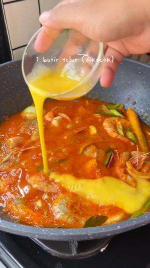 MENU MASAKAN RUMAHAN SIMPLE
“Udang Saos Padang”
#Cooking #inspiration #Menumasakanrumahan #Tips #Trik #Idejualan #ummuhusna