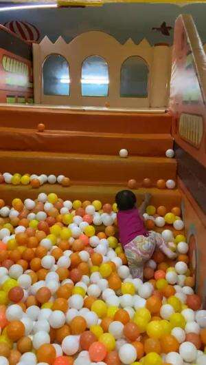 Noora main kolam bola  #NooraKhadijahAlKhered  #masyaallahtabarakallah  #RCTIPlus  #creatorpro  #mandibola 