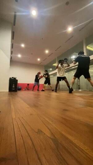 Latihan bersama Coach James Mokoginta & Coach Soni Manakane  #mncjotosklab #boxing #fypシ 