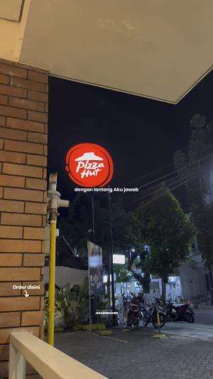 Makasih ya mas udah di jajanin istrinya hehehe #makan #enak #viral #konten #RCTIPlus 