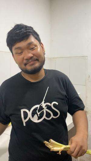 Halooo saya fikri akbar priatomo. Saya adalah helper resto di solo,saya mau coba nihh ikut audisi masterchef season 13. Semoga beruntung #on