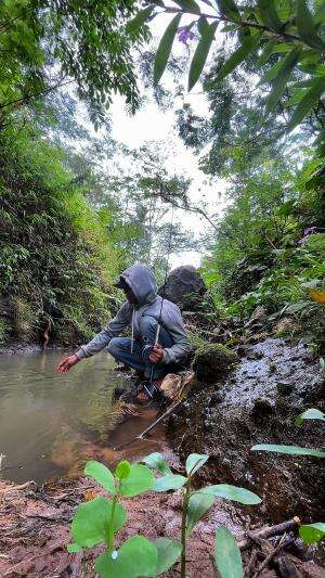Mancing sendirian lebih cepat dapat ikan 
