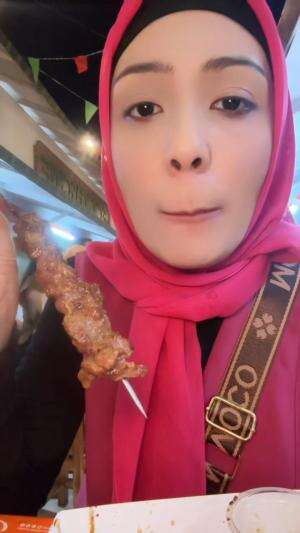 muntahin sate katak yang udah terlanjur dimakan