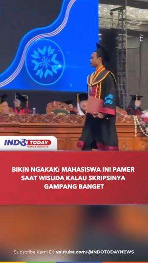 Momen kocak mahasiswa cari loker saat wisuda #dosen #wisuda #mahasiswa #skripsi #kkn #fyp 