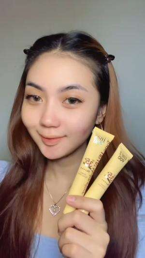 Hanya 15 detik pakai produk iniii #tintedsunscreen #tintedsunscreeninez #skincare #beauty #chikaaprlaa