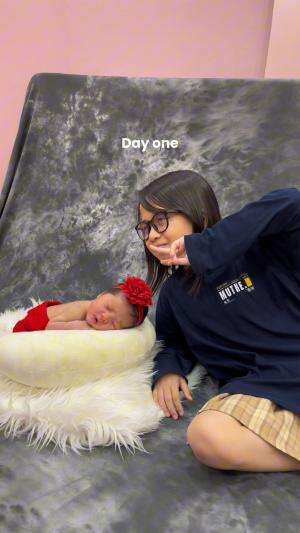 One day VS day One ! Lucu banget hari pertama jadi kakak lngsung photoshoot 🤣 #siblings #family #kakakadik 