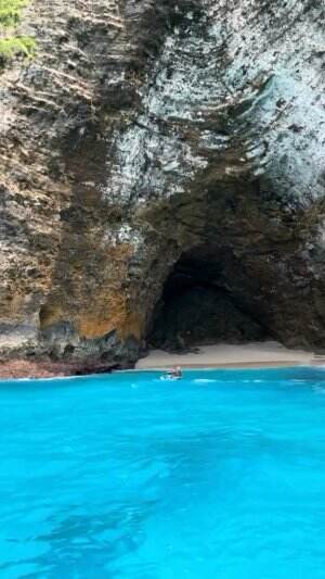 Kelingking beach , Nusa Penida , Bali