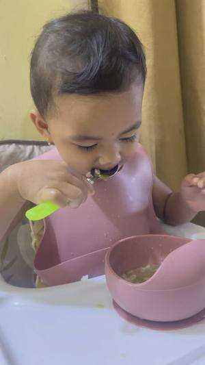 Hujan angin menikmati sarapan sup buntut  #NooraKhadijahAlKhered  #masyaallahtabarakallah  #RCTIPlus  #creatorpro  #maafberisikHUJAN 