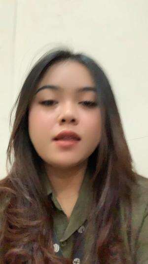 Idol_XIII Dwike Ayu Rachmalia (Dara) 20 Tahun Asal Bogor | Cinta -Vina Panduwinata