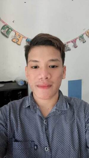KDI 2025 REZA PUTRA JUNI ARWANA BALIKPAPAN 22 tahun CINCIN KEPALSUAN   #OnlineAuditionKDI2025
 