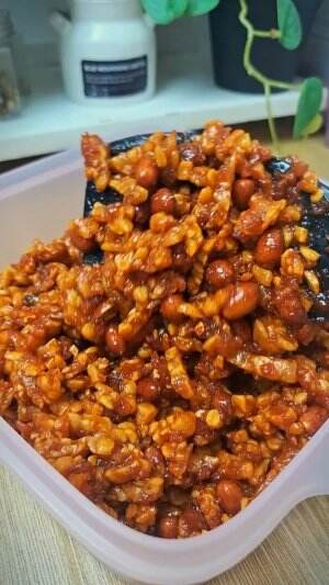 MENU MASAKAN RUMAHAN SIMPLE
“Kering Tempe Kacang Pedas Manis”
#Cooking #inspiration #Menumasakanrumahan #Tips #Trik #Idejualan #ummuhusna