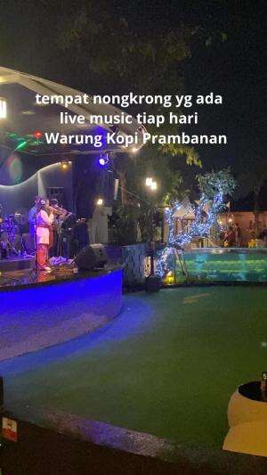 hai warga Jogja Timur! ada resto yang makanannya enak dan live music tiap hari, kalo bawa anak juga ada mini playground loh.