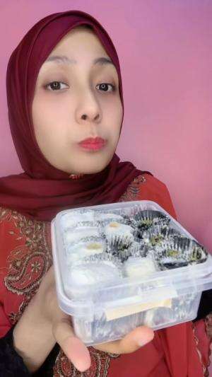 anomali kue lebaran