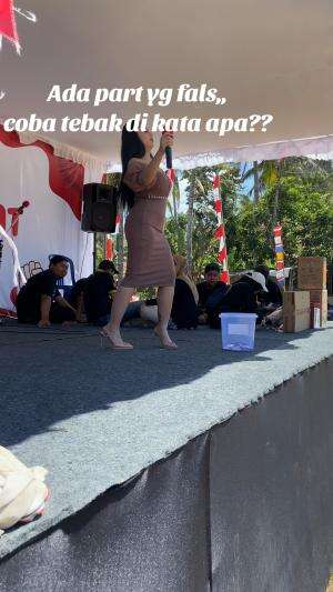 Coba tebak part yg fals??