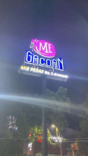 Mukbang mie gacoan #fyp #mukbang #asmr