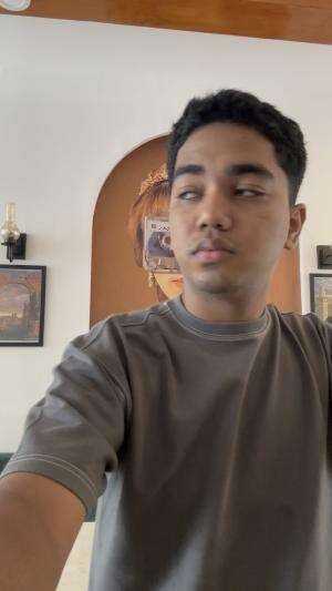 IDOL_XIV Frenckylvin Stefanus 21 Adonara NTT Cukup Ziva Magnolya