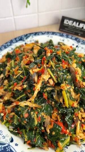 MENU MASAKAN RUMAHAN SIMPLE
“Oseng Daun Pepaya Tongkol Suwir”
#Cooking #inspiration #Menumasakanrumahan #Tips #Trik #Idejualan #ummuhusna