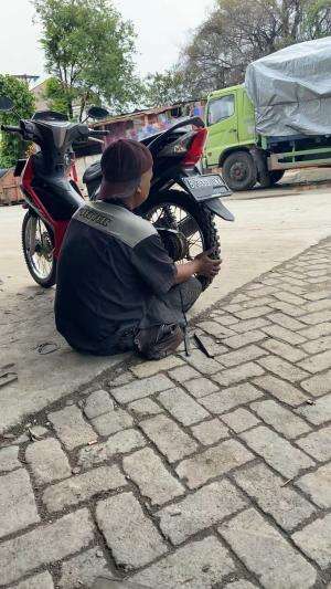 Awal tahun yang gembes ban motor😃😃