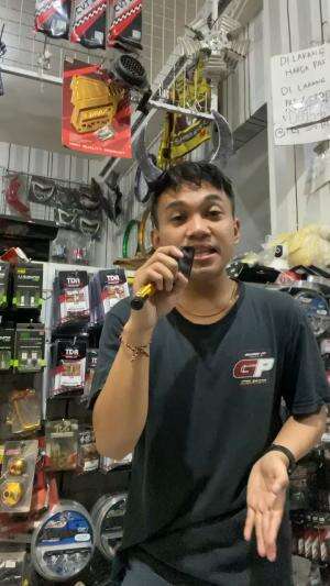 KONTES AMBYAR INDONESIA , Karis feekram , Malang , 24 tahun judul lagu : Nemu #AudisikontesAmbyarIndonesia