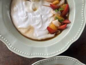 Bubur Sumsum adalah salah satu makanan yang sentimental bagi saya, saya pernah mengalami gastritis kronis dan bubur sumsum adalah makanan ya