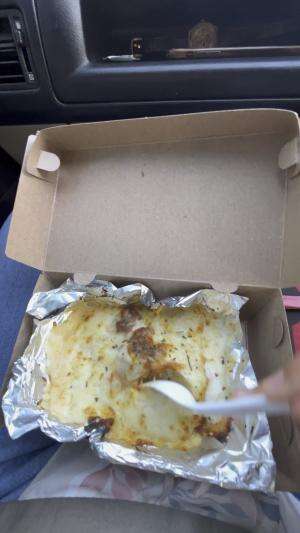 Uhuiyyy pizzanya lumer baget wkwkw #makan #Pizza #enak #promo  #diskon  #RCTIPlus  #HOTrctiplus  #RCTIoke 