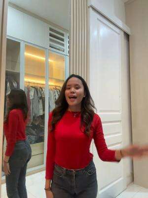 IDOL_XIV Sofia Maria Greata 18 DKI JAKARTA SIAL MAHALINI