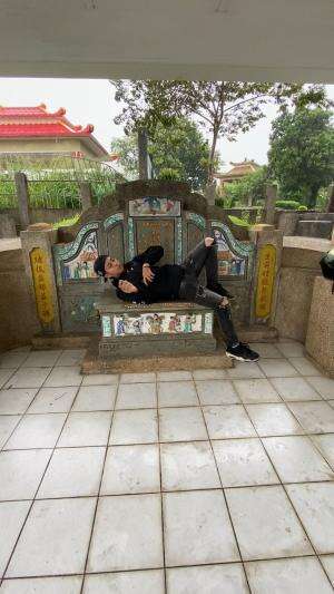 Nginep Dikuburan 😱😱 #kuburan #konten #fyp #viral