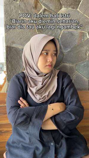 Cowo mah enjoy aja haha 