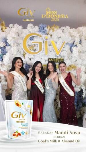 throwback glambot with my girls #notsponsored