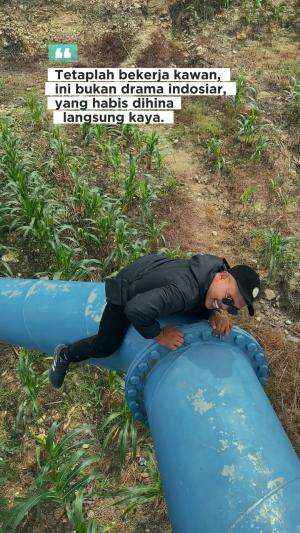 Kudu semangat nhu .., gak boleh menye-menyeee #kuli #kulibangunan #kuliproyek #kerja #kerjakerja #kerjakeras #kuliviral #lucu #jedamergawe #
