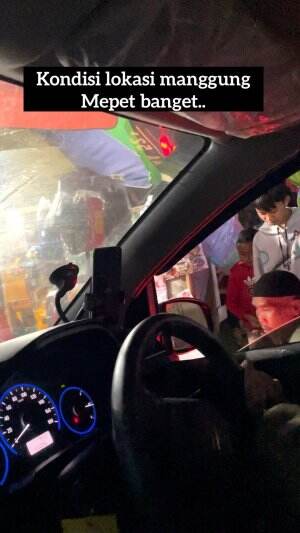 Kondisi lokasi bngt, di karnakan banyk orng jualan..