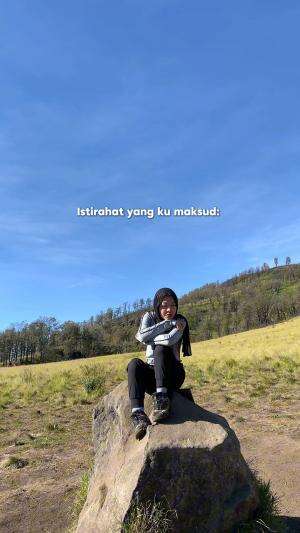 Istirahat dari segala keriwehan duniawi⛰️🌿🍀