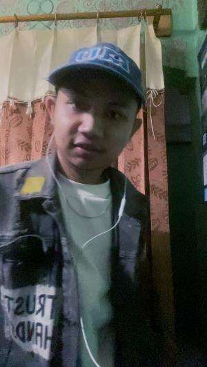 IDOL_XIV Danu Iqbal Saputra 23Tahun Depok i’m in love with a monsters