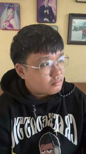 IDOL_XIV Alvredo 26 Tahun Kota Jakarta lihat kebunku