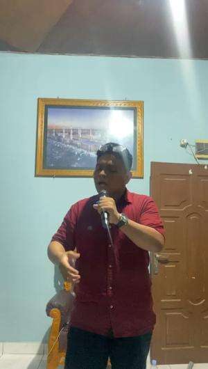 IDOL_XIV_UMAR THALIB LA WARU_23 TAHUN_BAUBAU_KU DENGANNYA KAU DENGAN DIA 