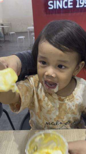 Ngajak Jalan dan Jajan Bocah