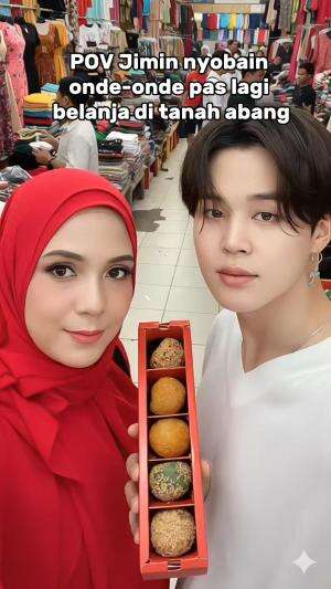 jimin ngemil onde onde di tanah abang