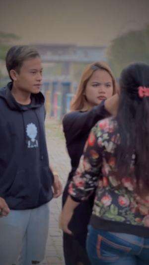Gausah ganjen deh